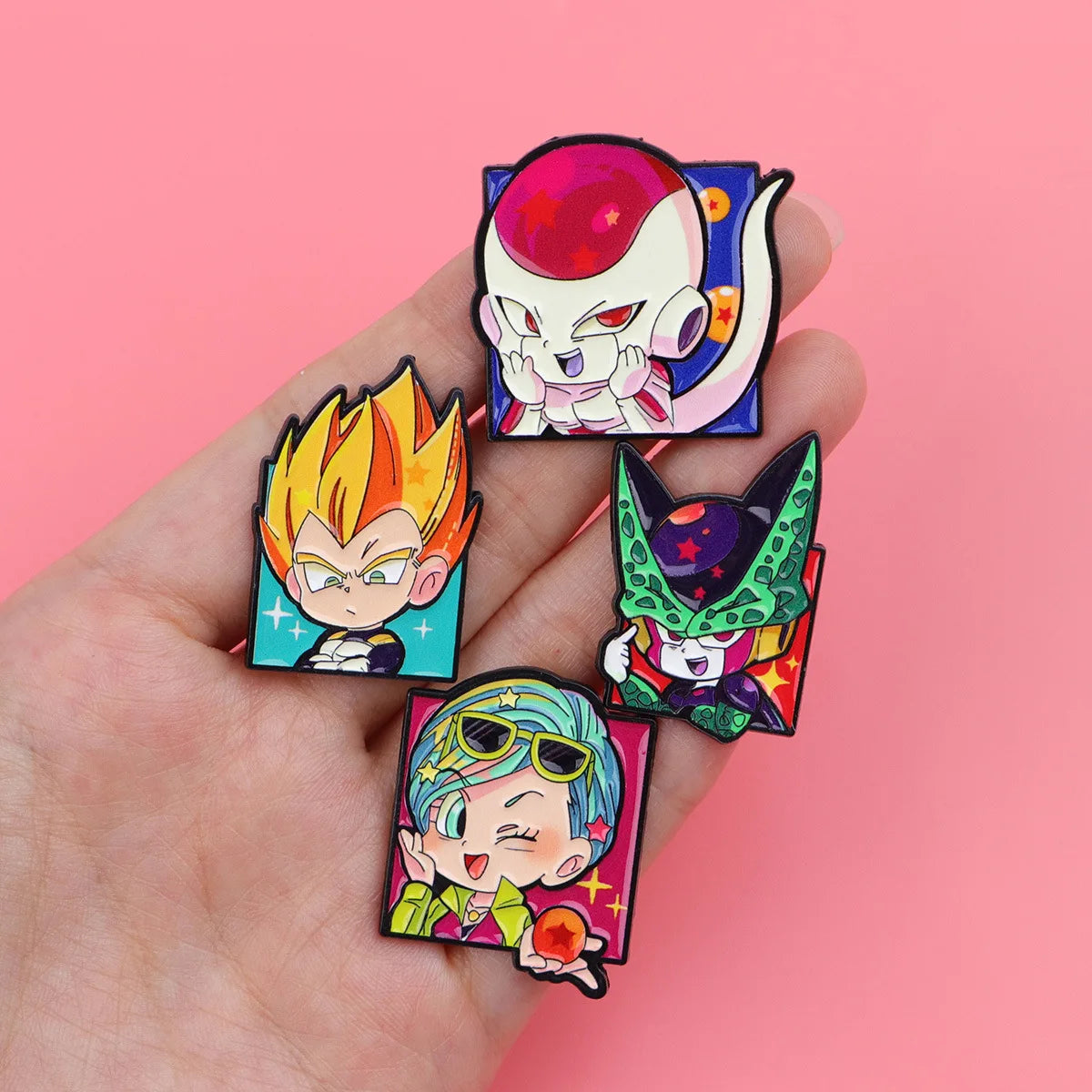 Lot de 8 Pin’s Dragon Ball - Gohan, Bulma, Freezer, Cell et Super Buu