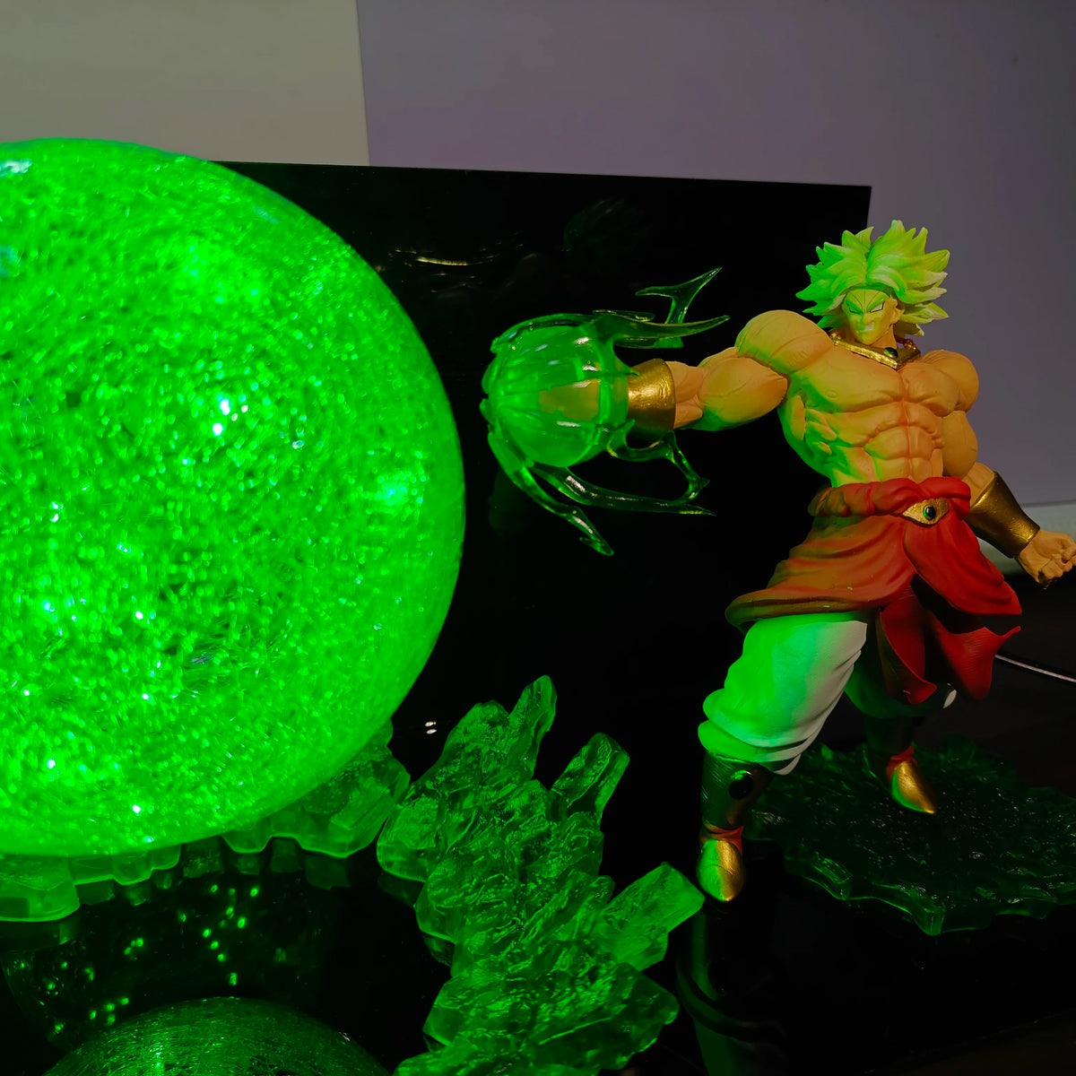 Lampe Dragon Ball - Broly Super Saiyan