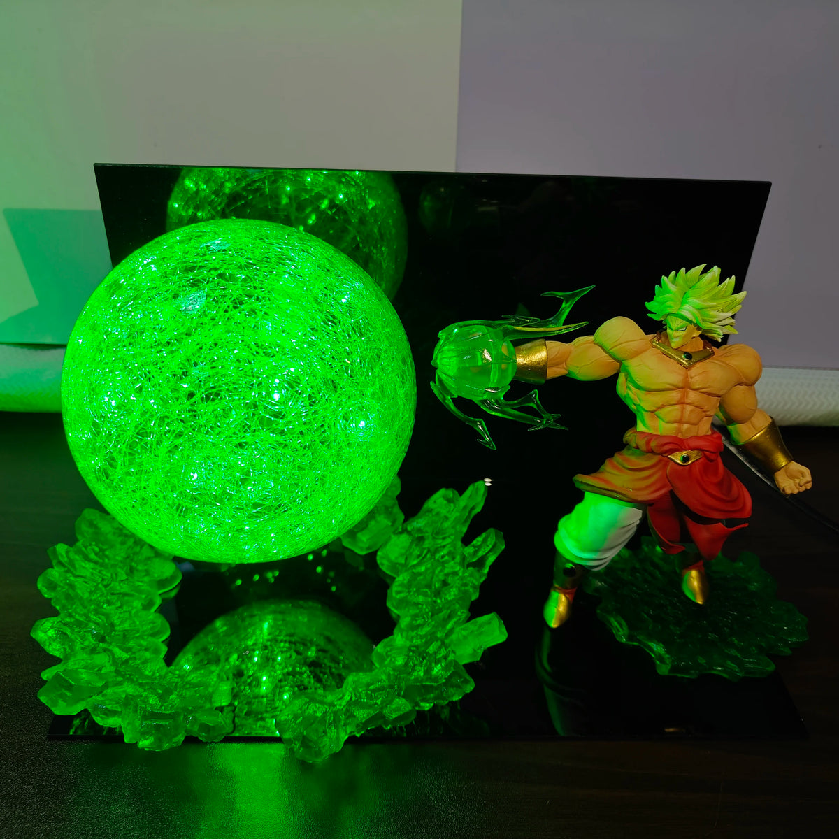 Lampe Dragon Ball - Broly Super Saiyan