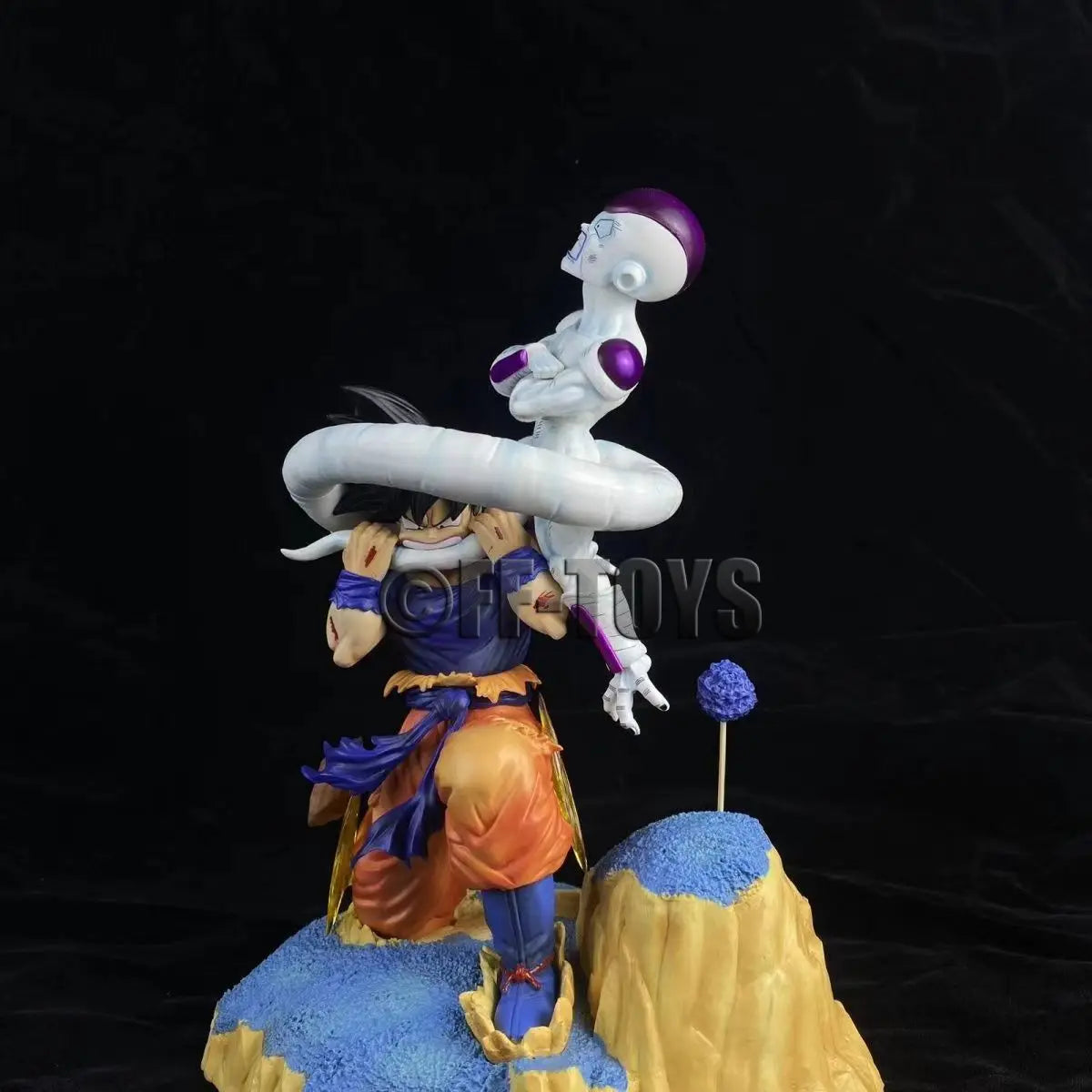 Figurine Dragon Ball - Son Goku contre Freezer