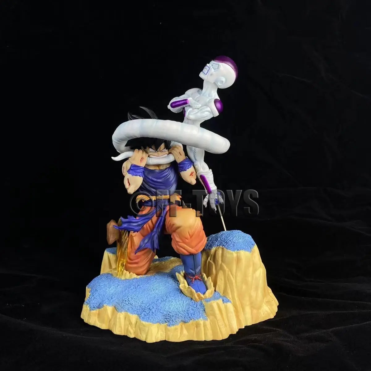 Figurine Dragon Ball - Son Goku contre Freezer